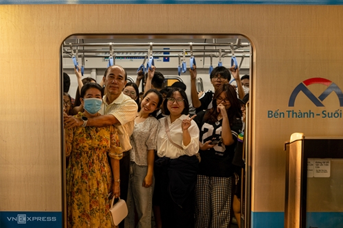 Sunset on Ben Thanh - Suoi Tien Metro Line in Ho Chi Minh City