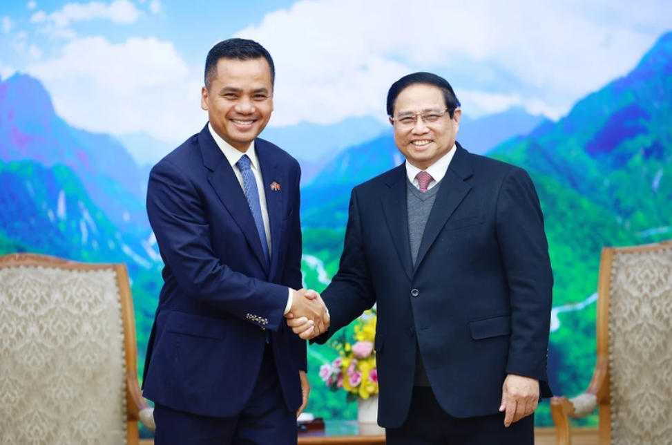 PM proposes stronger cooperation with Cambodia in various fields