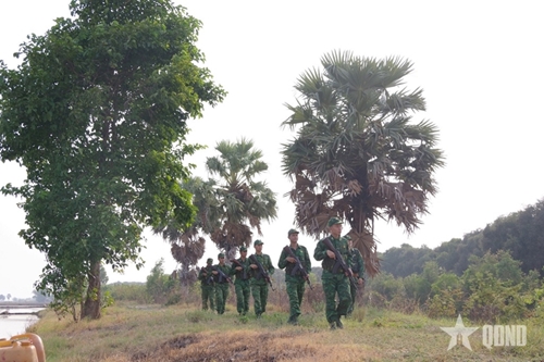 An Giang border guards: For peace in Southwestern border