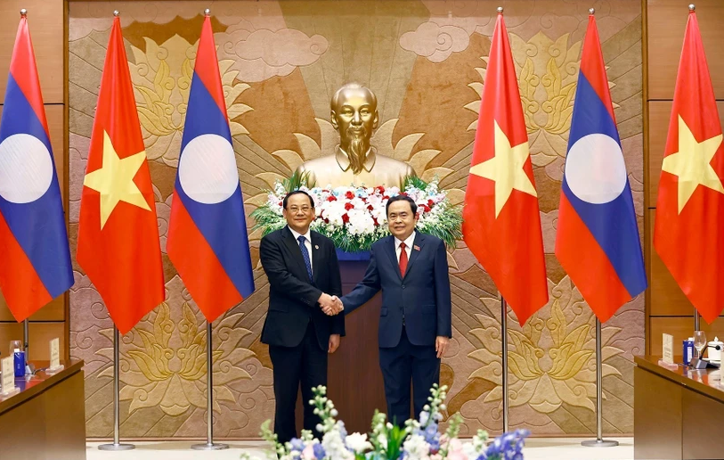 Vietnam, Laos pledge to deepen all-round cooperation