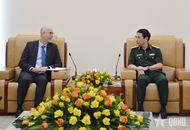Vietnam and Canada actively advance defense cooperation