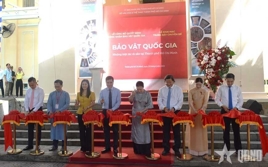 Chance to admire 17 national treasures in Ho Chi Minh City