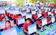 Coast Guard Region 2 holds contest on national seas and islands in Binh Dinh