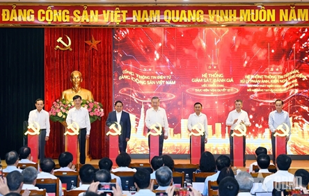 Party chief calls for stronger efforts in innovation, digital transformation