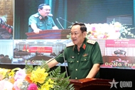 Defense leaders direct refresher course for orators of laws, attend Party Congress of Artillery Corps