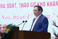 PM calls for swift, humane settlement of stalled projects