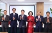 State leader meets with representatives of Vietnamese missions, community in U.S.