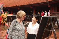 Foreign visitors captivated by “Hanoi in My Heart" 2025 photo exhibition