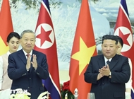Vietnam congratulates Workers