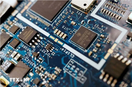 Vietnam, Japan strengthen semiconductor cooperation