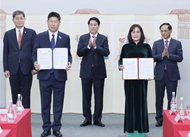 Vietnamese President meets head of Korea Foundation to boost cultural exchange