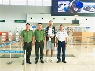 Ukrainian Embassy thanks An Giang police for humanitarian support