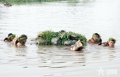 Division 9’s troops hone river-crossing skills