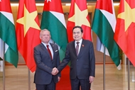 Top Vietnamese legislator meets visiting Jordanian King