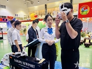 Attraction of Vietnam - Laos trade connection fair