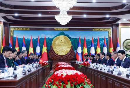 Vietnam, Laos agree to deepen bilateral relationship with reinforced framework