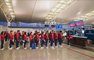 Vietnam Airlines remains official carrier for Vietnamese delegation at regional games