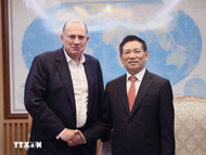 AIA Group envisions long-term investment, cooperation in Vietnam