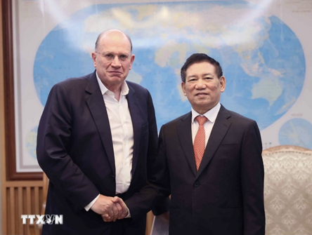 AIA Group envisions long-term investment, cooperation in Vietnam
