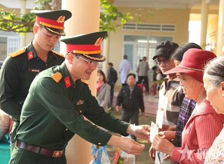 Corps 15 provides support to flood-affected residents