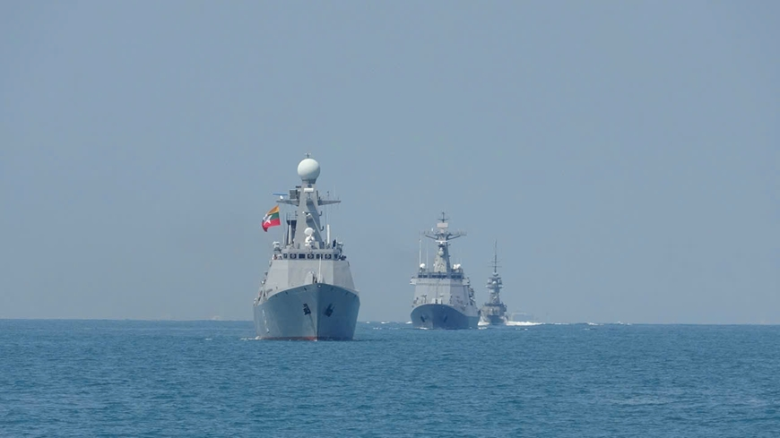 Vietnamese naval ship begins live-sea drills under AUMX-2