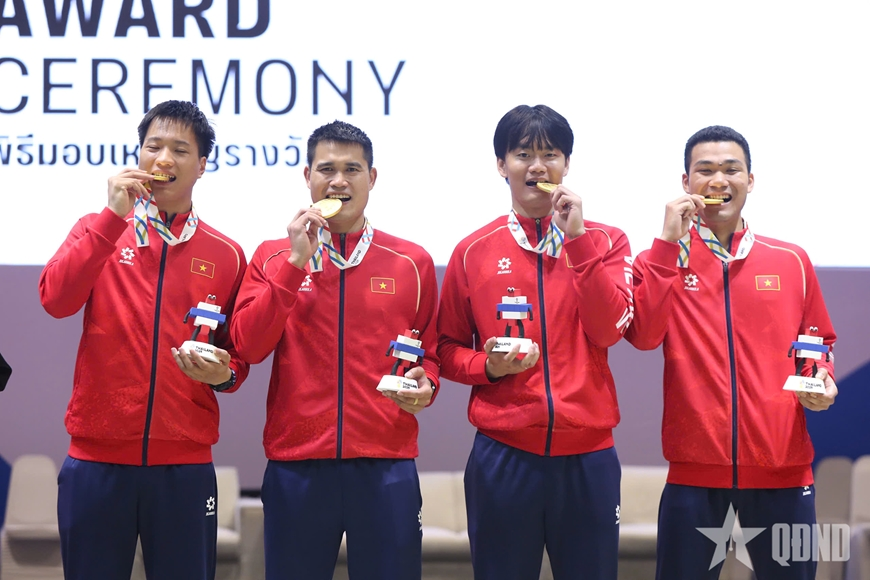 SEA Games 33: Vietnam add golds in esports and fencing as wrestling delivers breakthrough success