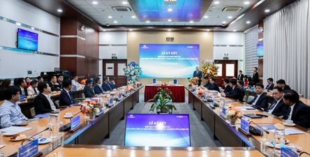 MobiFone, CMC Technology join forces to deliver digital solutions for state agencies, businesses