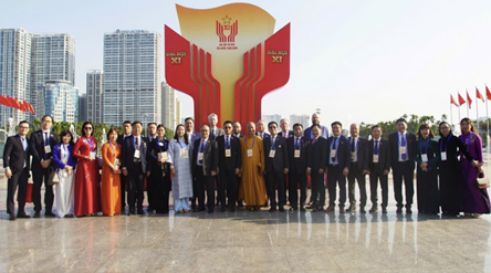 Overseas Vietnamese spread pride and aspirations for contributions to homeland