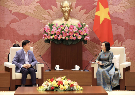 Official calls for stronger Vietnam – RoK economic, locality-to-locality links