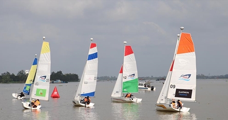 Can Tho hosts international standard sailing regatta