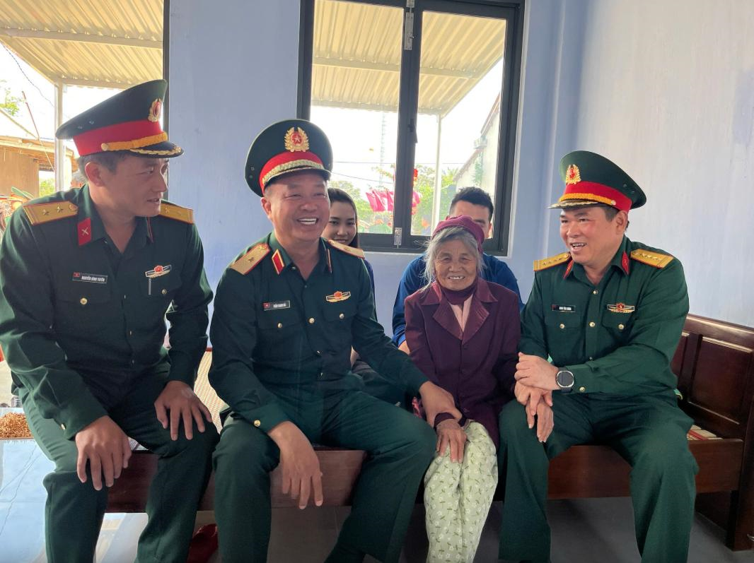 Military completes construction of 100 new houses for flood victims in Gia Lai