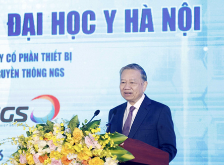 Party leader attends groundbreaking ceremony for Hanoi Medical University elderly health care complex