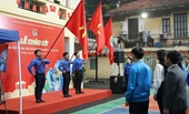 Vietnamese youth support 14th National Party Congress with nationwide flag raising