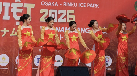 Tet event in Japan celebrates success of 14th National Party Congress
