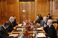 Vietnam seeks Swiss expertise to build international financial center