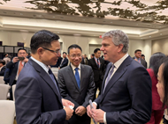 Vietnam, U.S. step up dialogue to facilitate trade ties