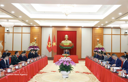 Party chief hosts Chinese ministers of foreign affairs, national defense, public security