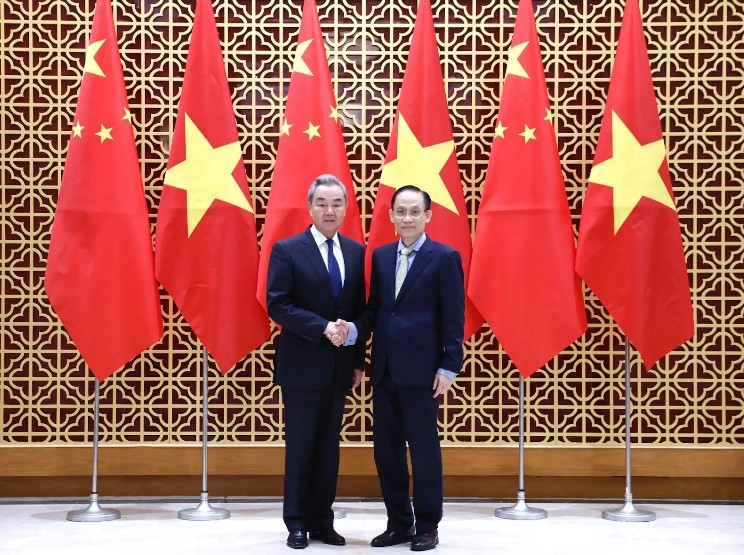 Enhancing effective cooperation between Vietnam and China across ...