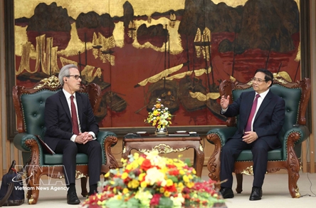 Vietnam maintains constructive cooperation with E.U.  in combating IUU fishing: PM