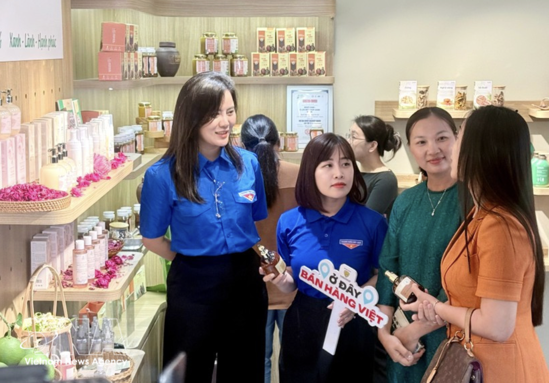 Vitality of Vietnamese Goods program opens
