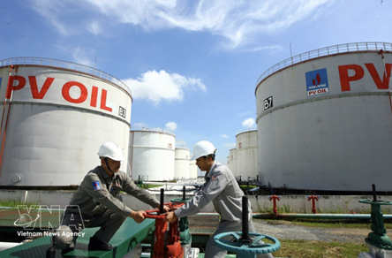 8 trillion VND advanced to petrol price stabilization fund