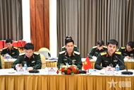 Operations Departments of Vietnam and Lao People’s Armies hold talks