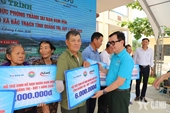 VND 300 million support given to landmine victims in Quang Tri