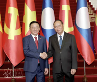 Official welcome ceremony held for senior Vietnamese Party official in Vientiane