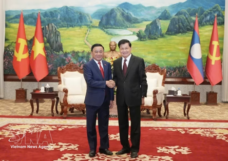 Senior Party official’s visits promote Vietnam-Laos-Cambodia comprehensive cooperation