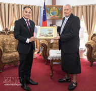 Vietnam seeks to deepen ties with South Pacific partners