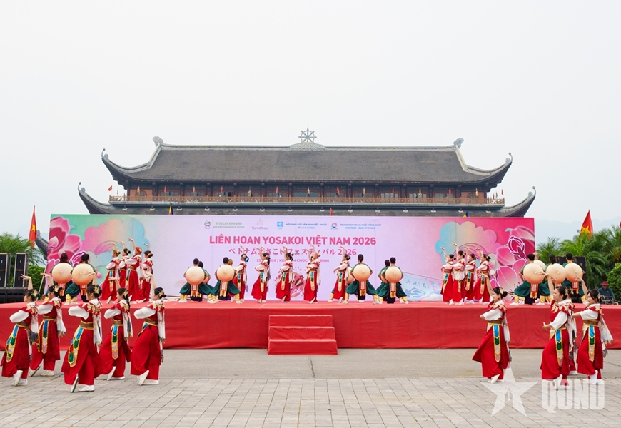 Japanese traditional dance festival held in Vietnam