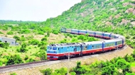 Vietnam’s railway sector pursues “twin transition” towards green, digital growth