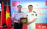 Banquet held aboard Frigate 015-Tran Hung Dao for Chinese guests