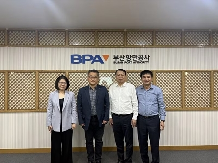 Viet Nam, RoK share experience in budget management, regional connectivity